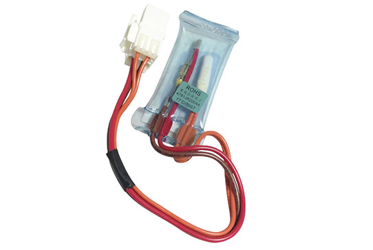 Ремонт с заменой плавкого предохранителя холодильника в Дрезне